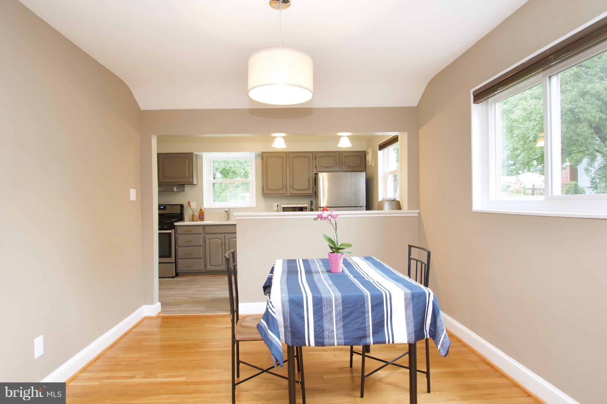 WHEATON FOREST - Residential