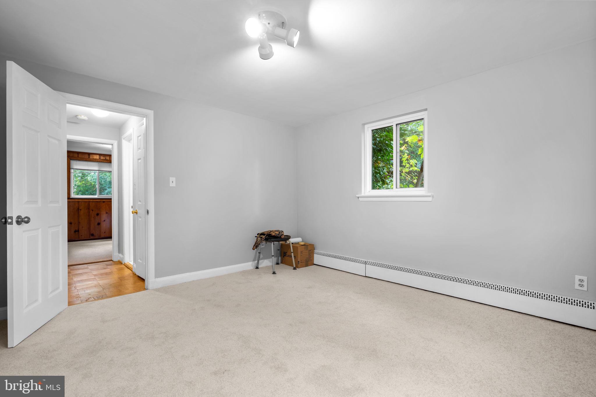 DALE VIEW MANOR - Residential