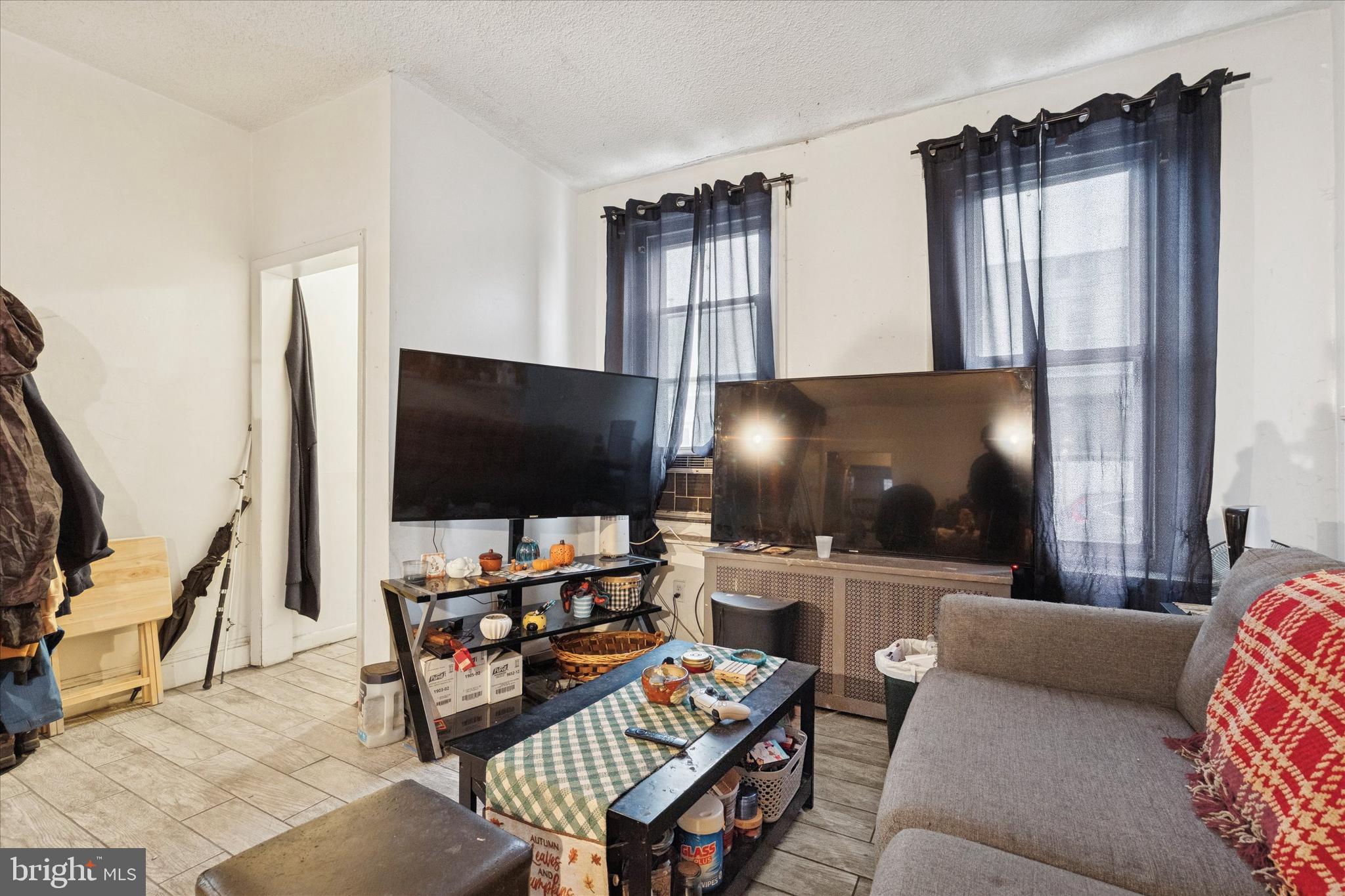 PORT RICHMOND - Residential