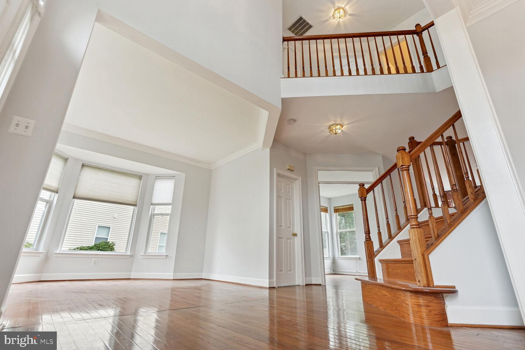 CENTRE RIDGE - Residential