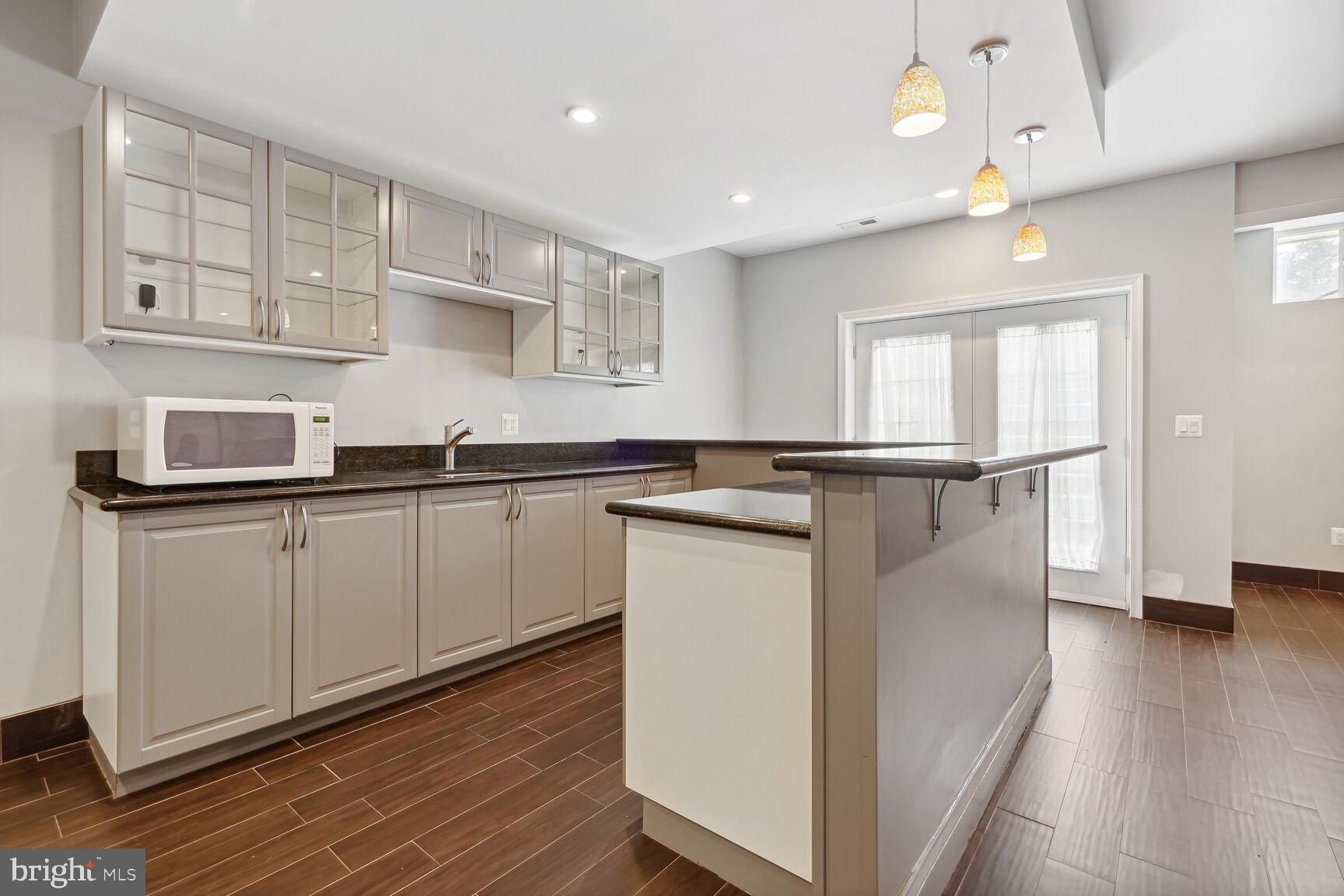 CENTRE RIDGE - Residential