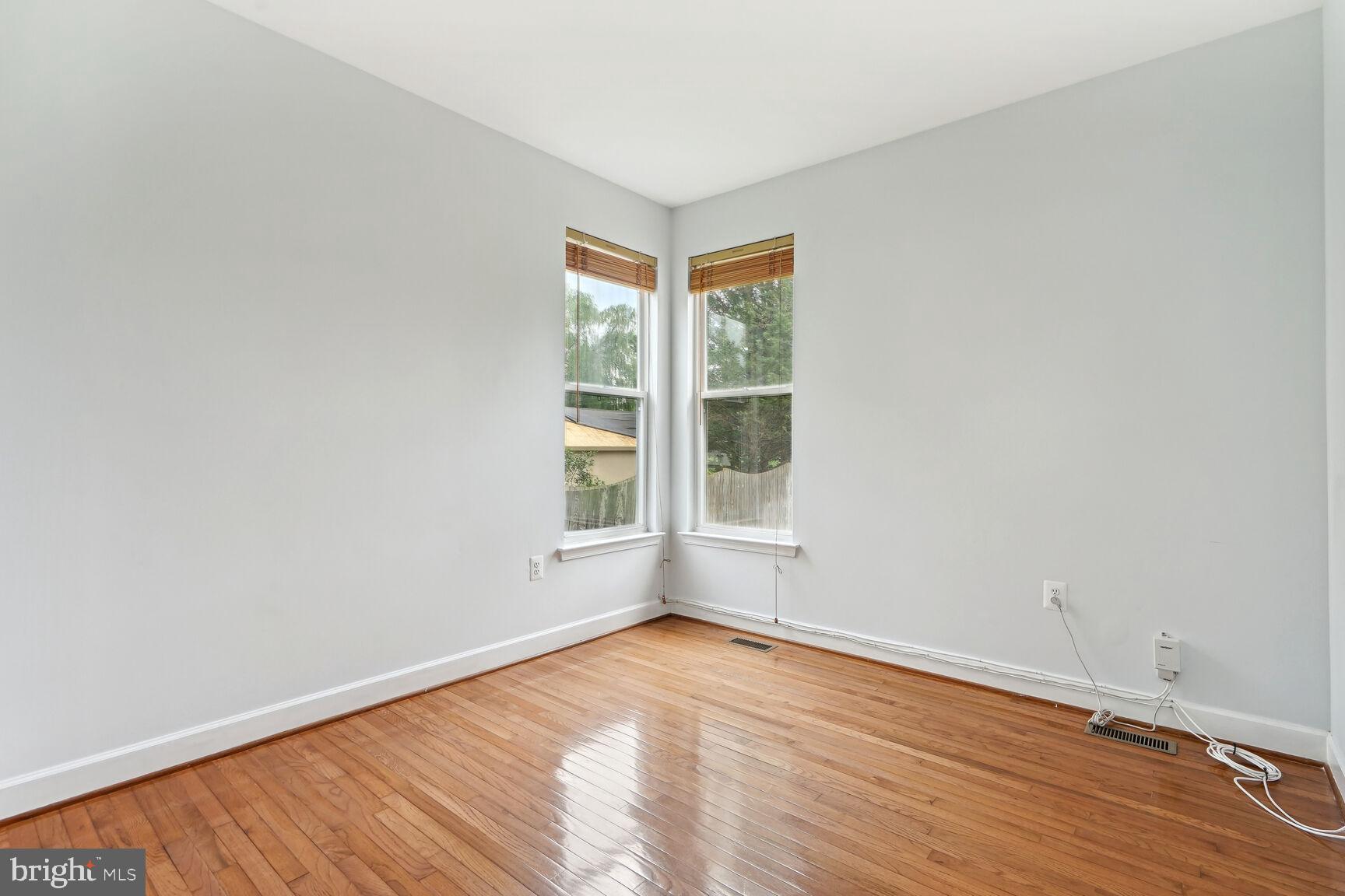 CENTRE RIDGE - Residential