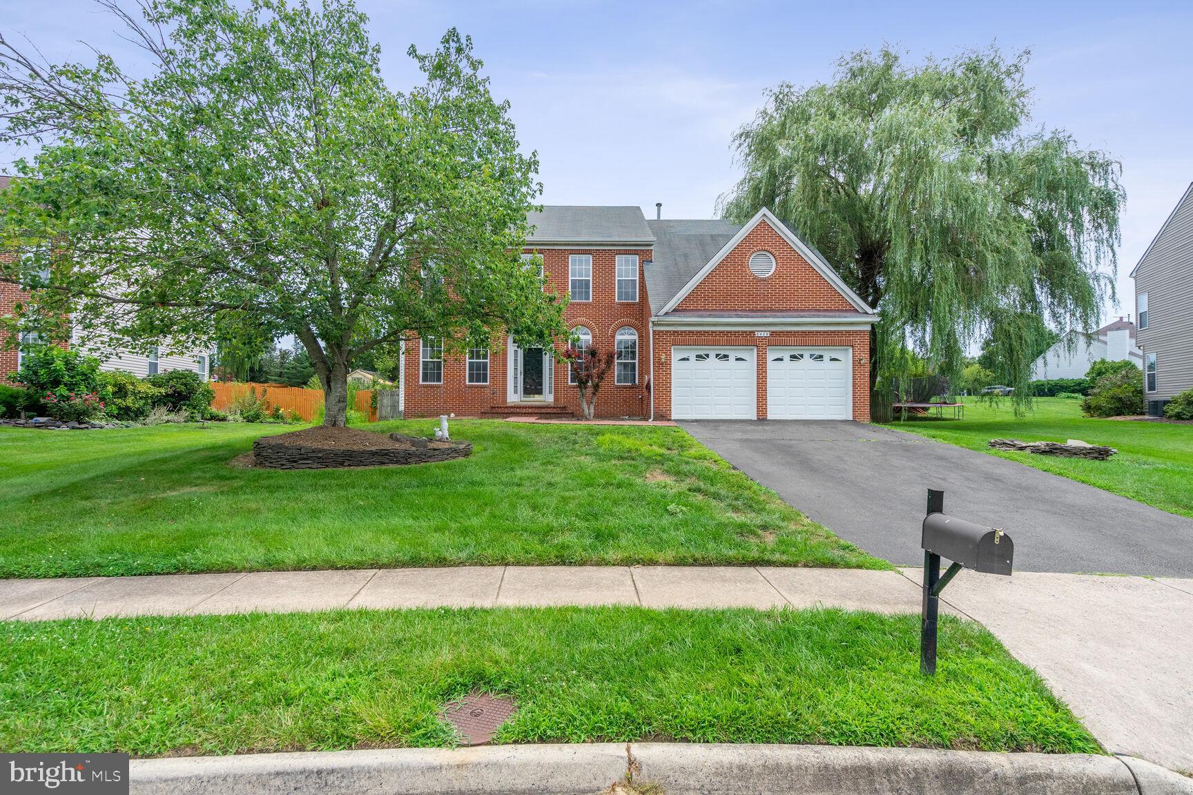 CENTRE RIDGE - Residential