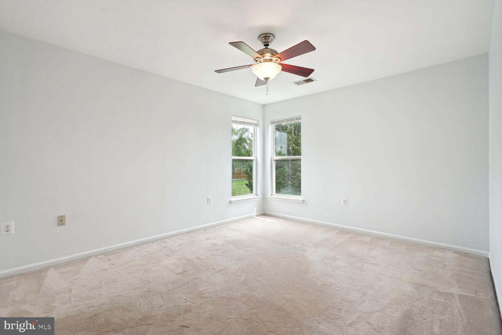 CENTRE RIDGE - Residential