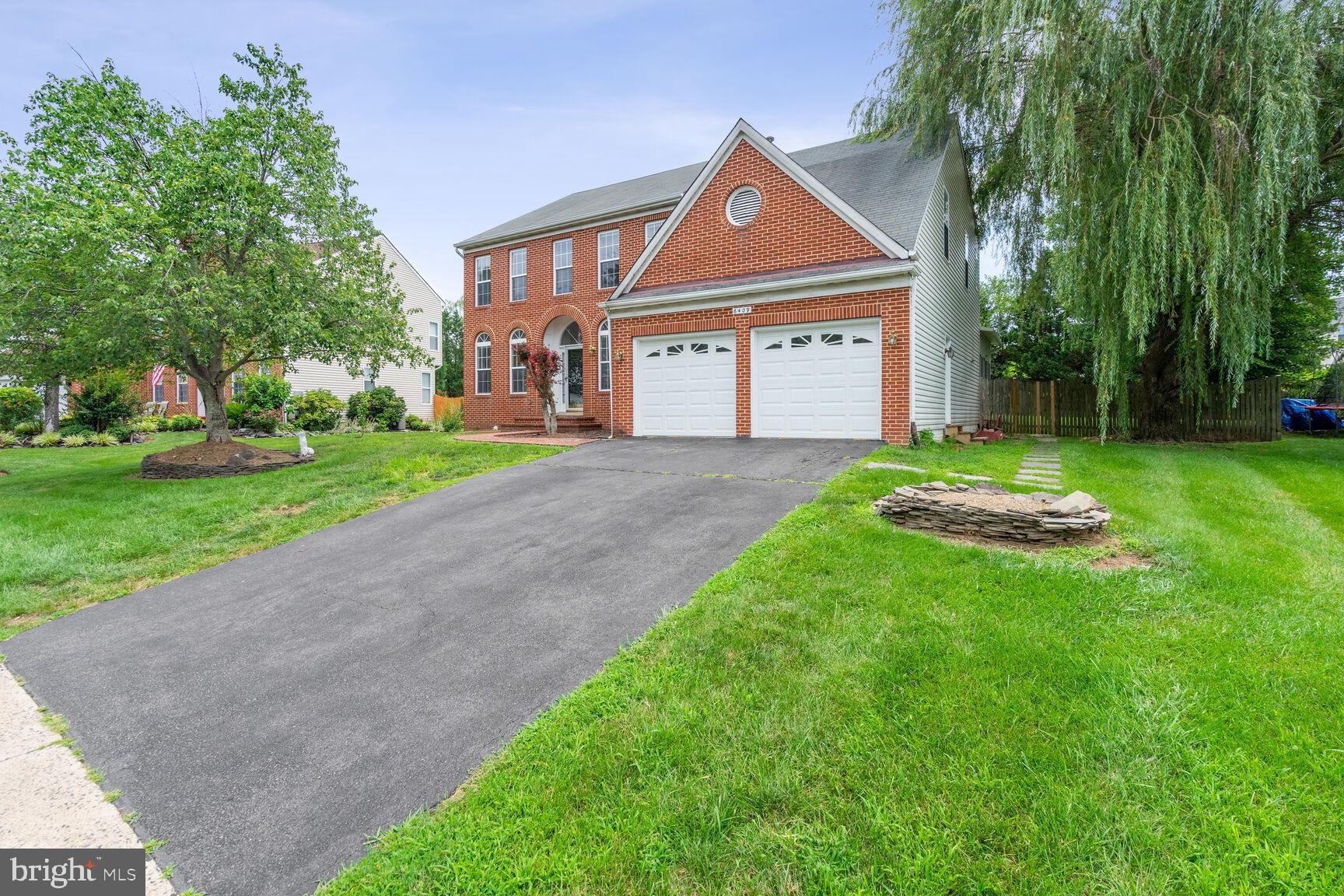 CENTRE RIDGE - Residential