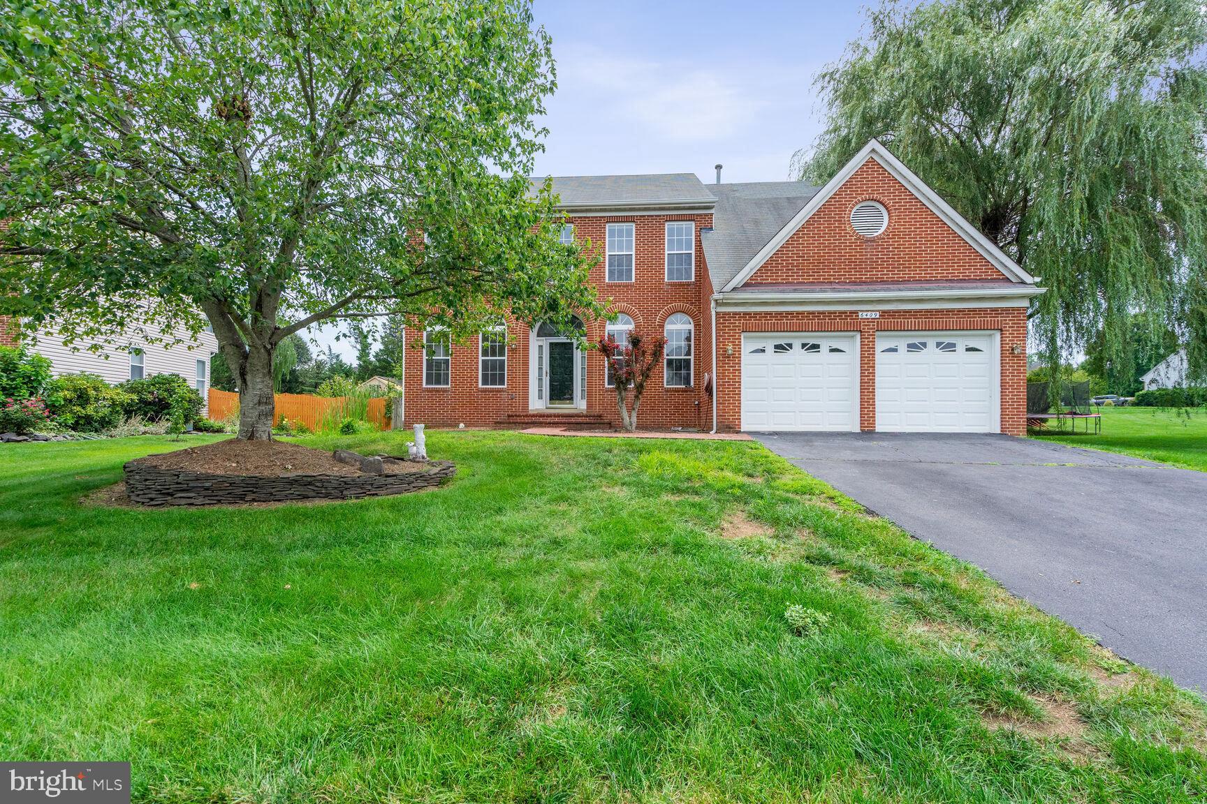 CENTRE RIDGE - Residential