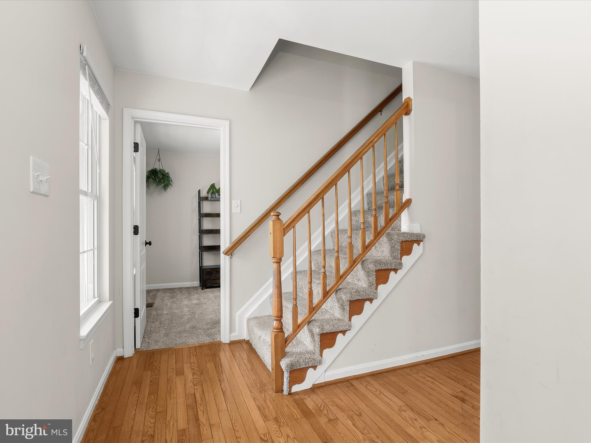 405 CHARTER COURT