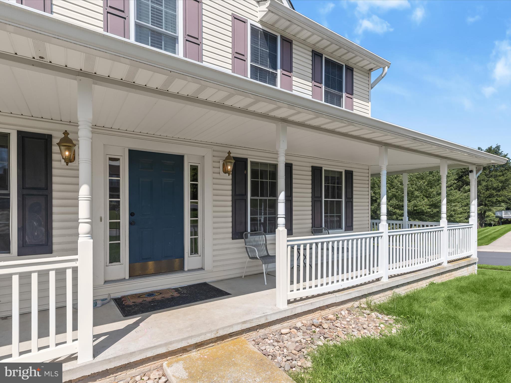 405 CHARTER COURT
