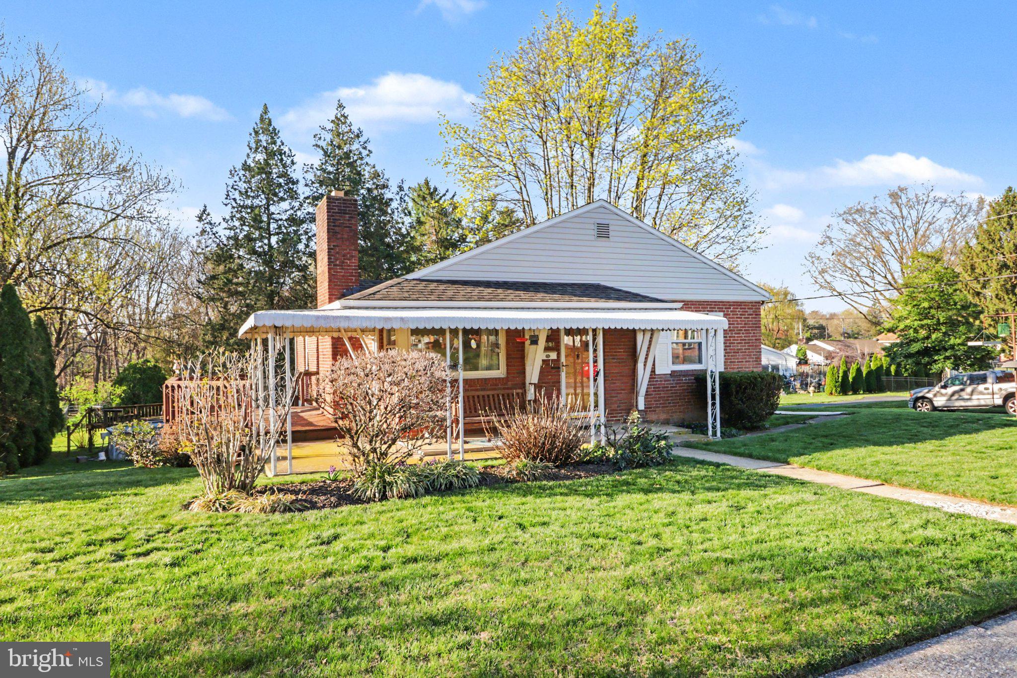 CEDAR VILLAGE - Residential