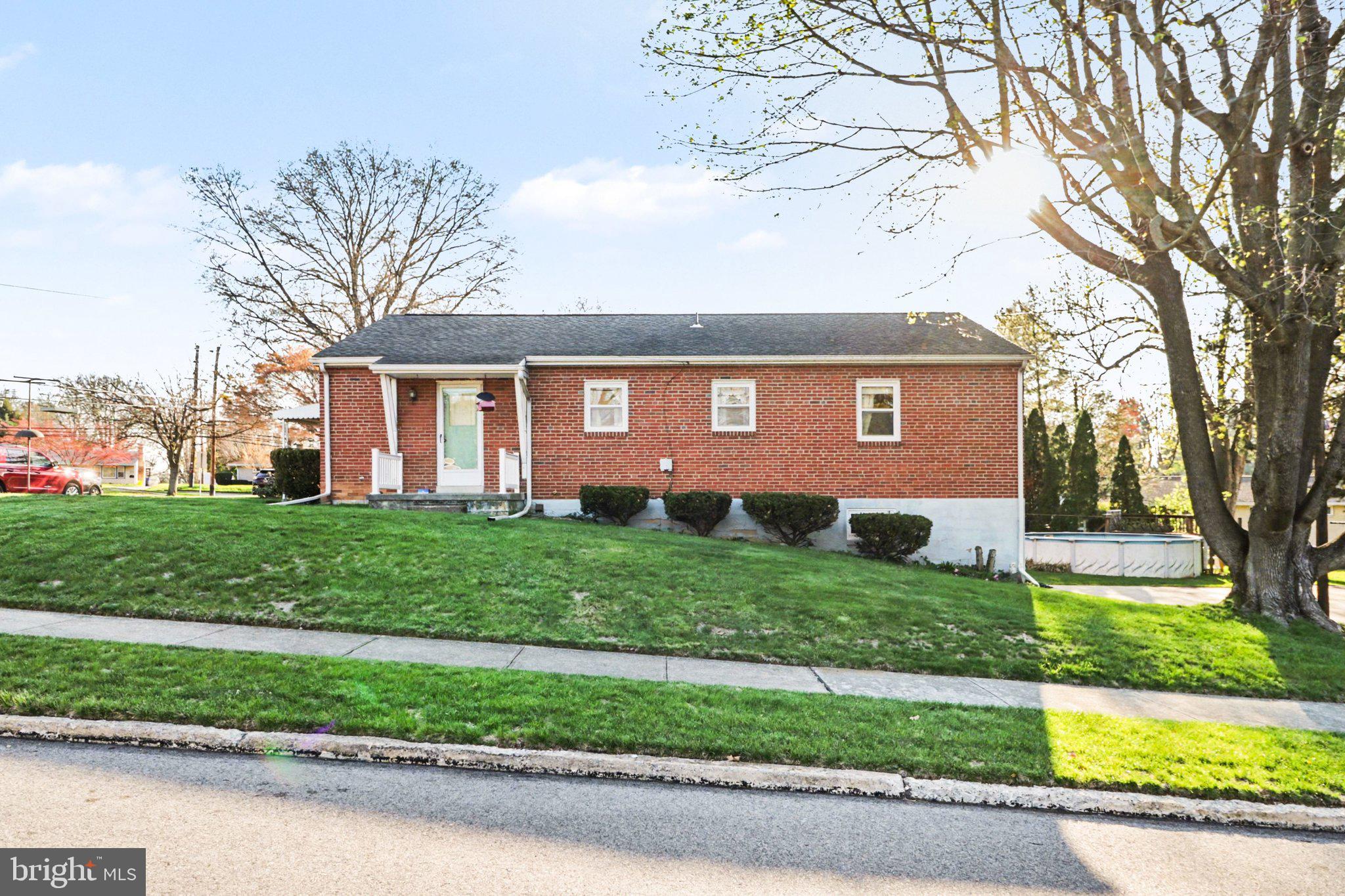 CEDAR VILLAGE - Residential