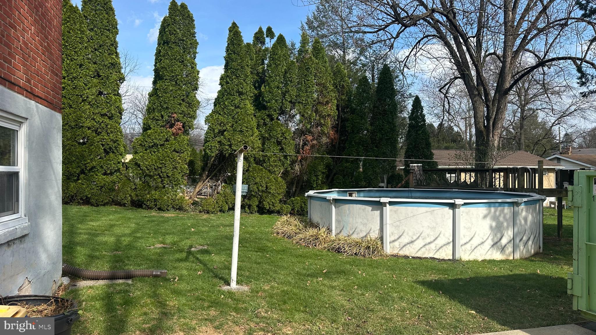 CEDAR VILLAGE - Residential