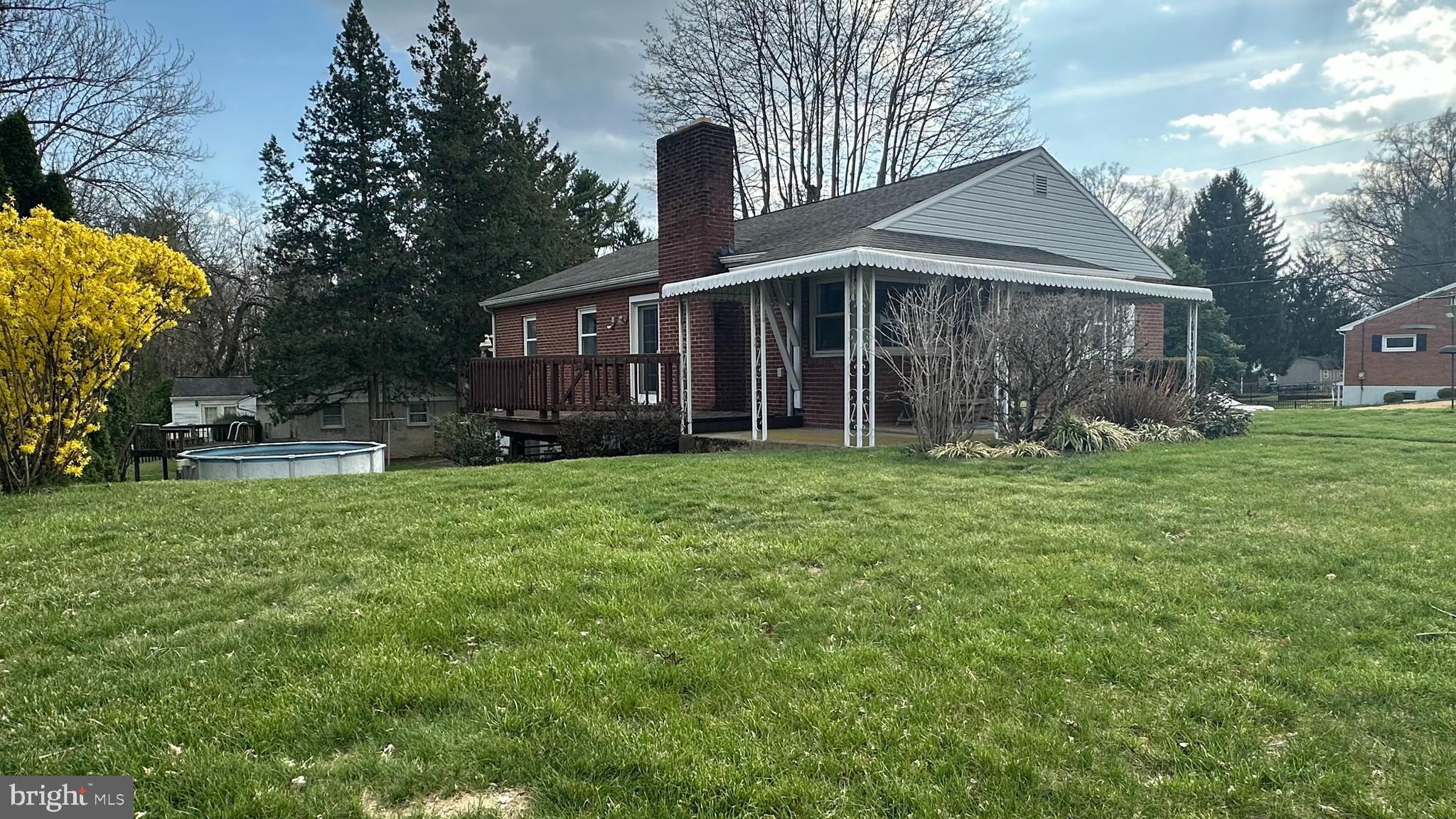 CEDAR VILLAGE - Residential