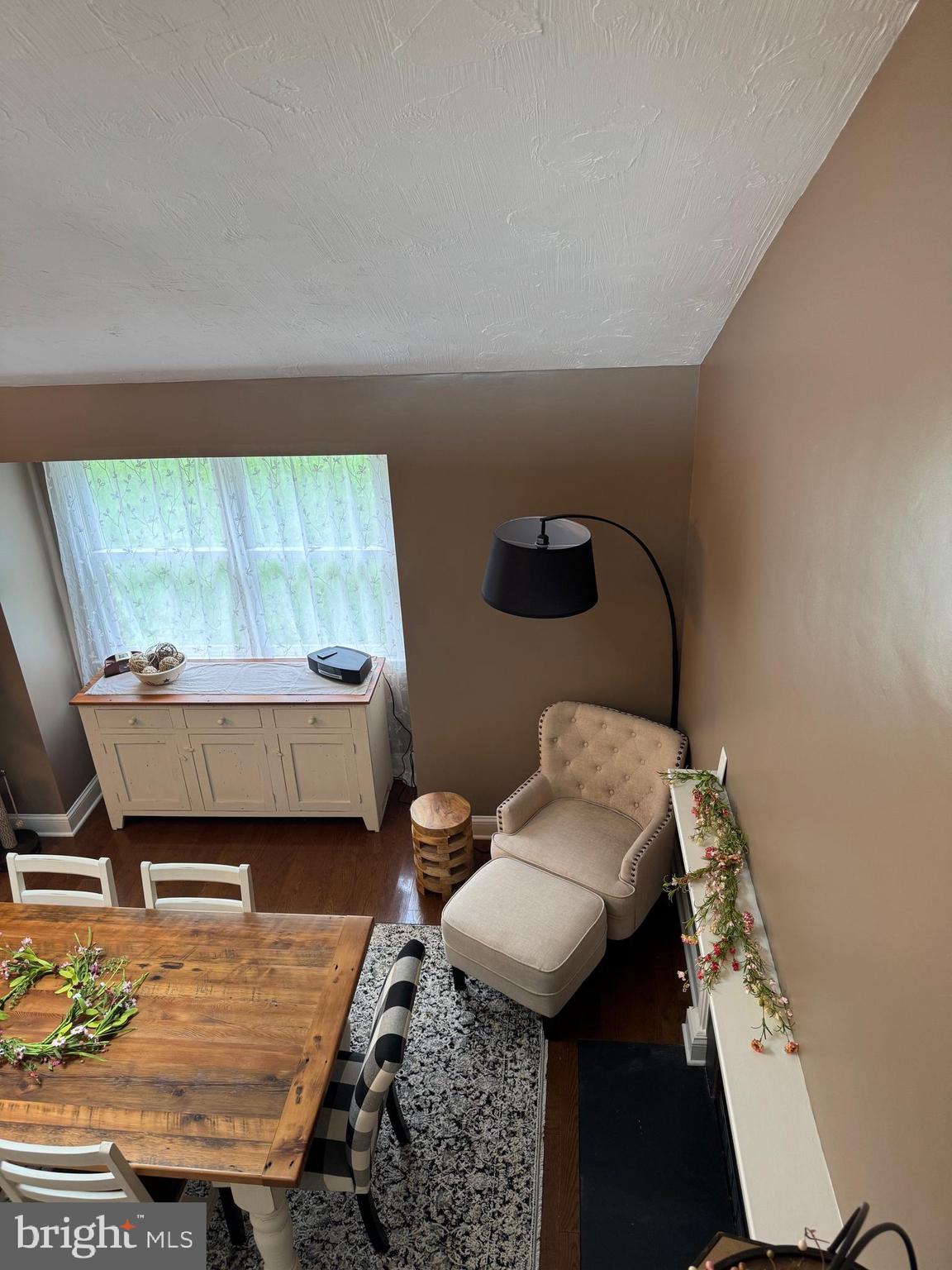 1872 YINGLING DRIVE
