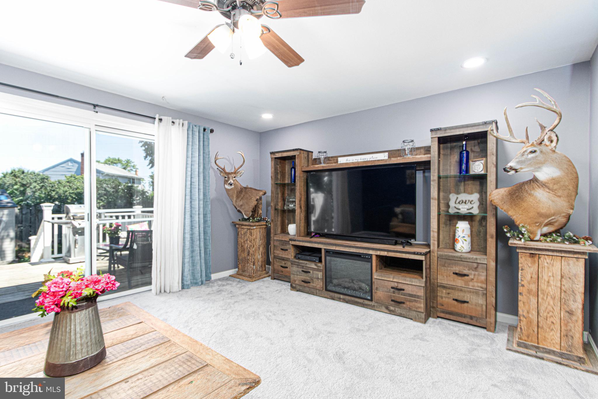 ROCK CREEK ESTATES - Residential