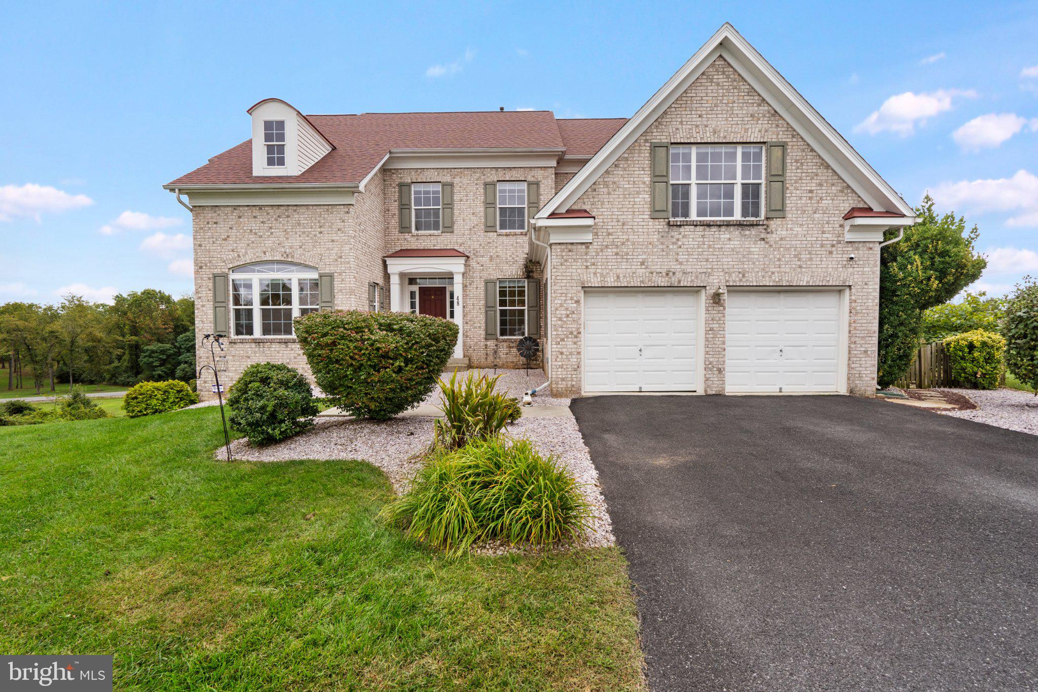 48 FIELD CREST COURT