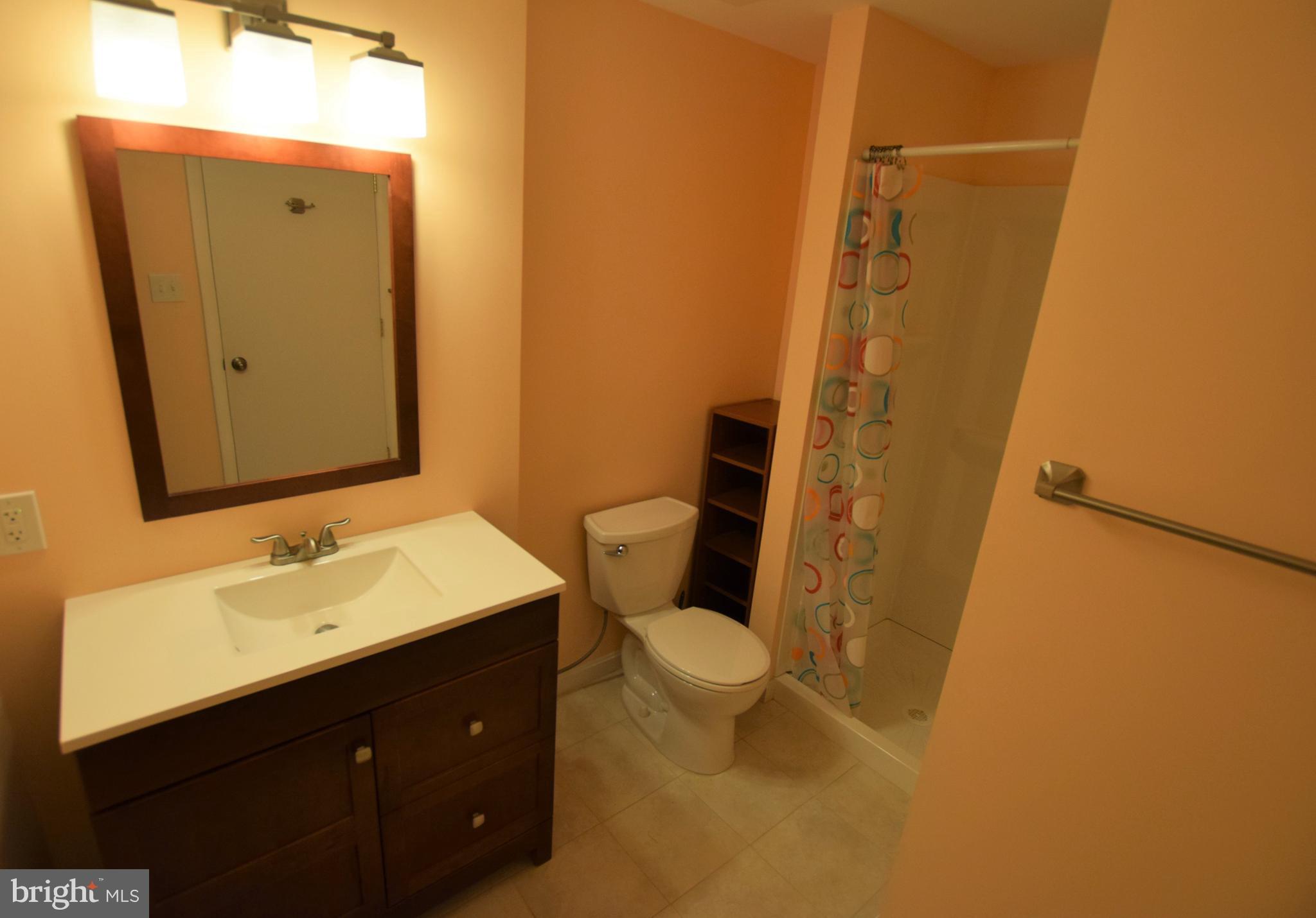 AMBERLEIGH - Residential Lease