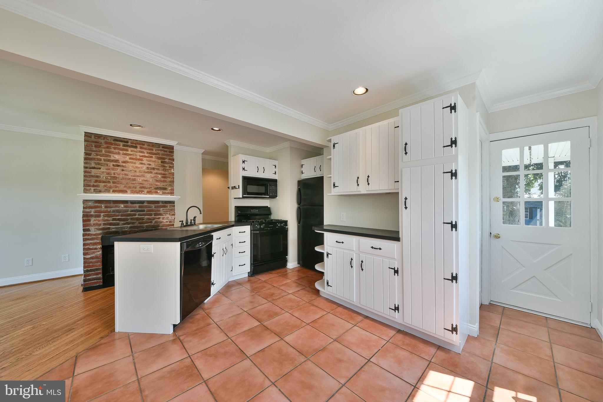 FLOURTOWN - Residential Lease