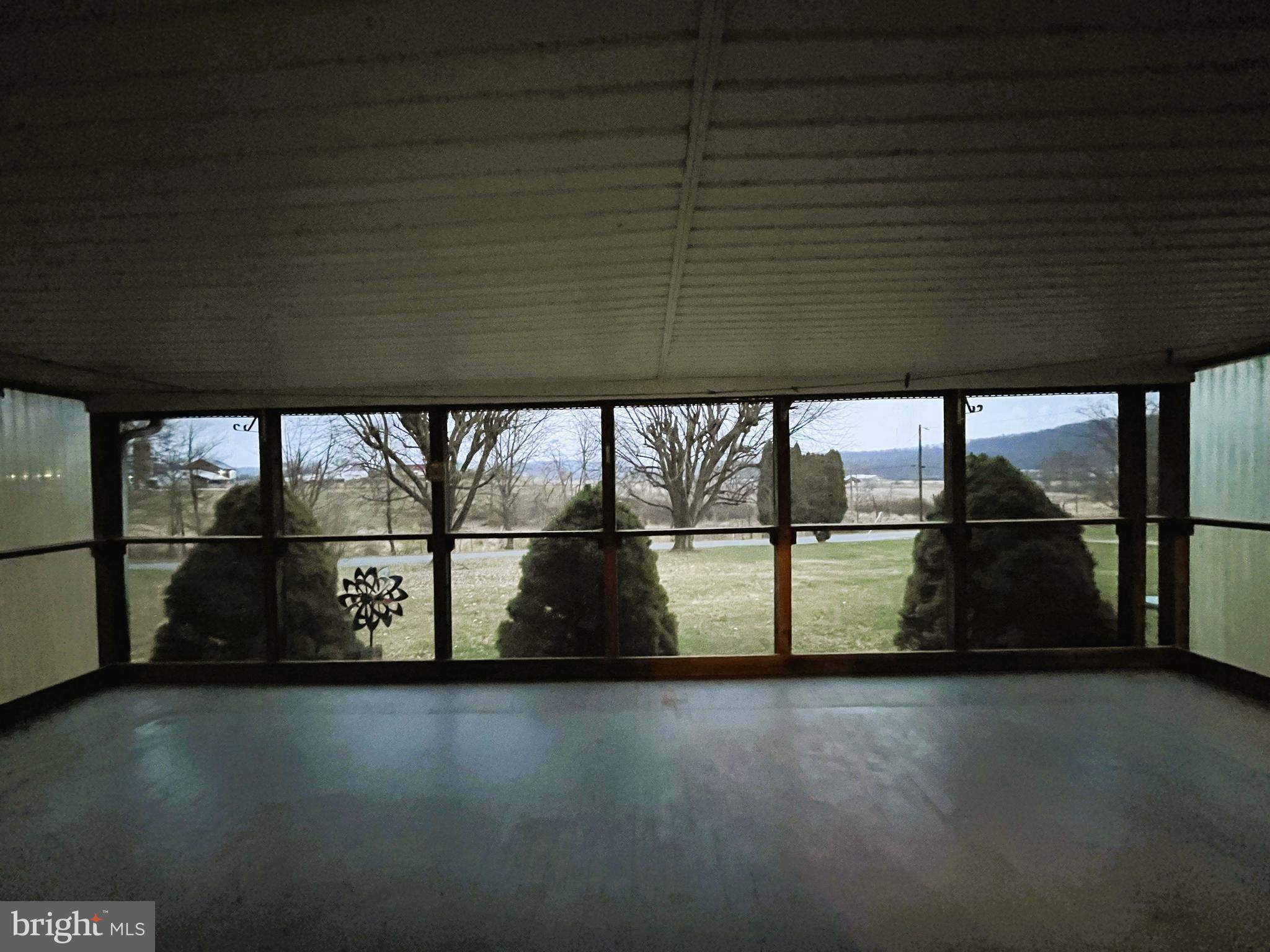 512 BROSIUS HILL ROAD