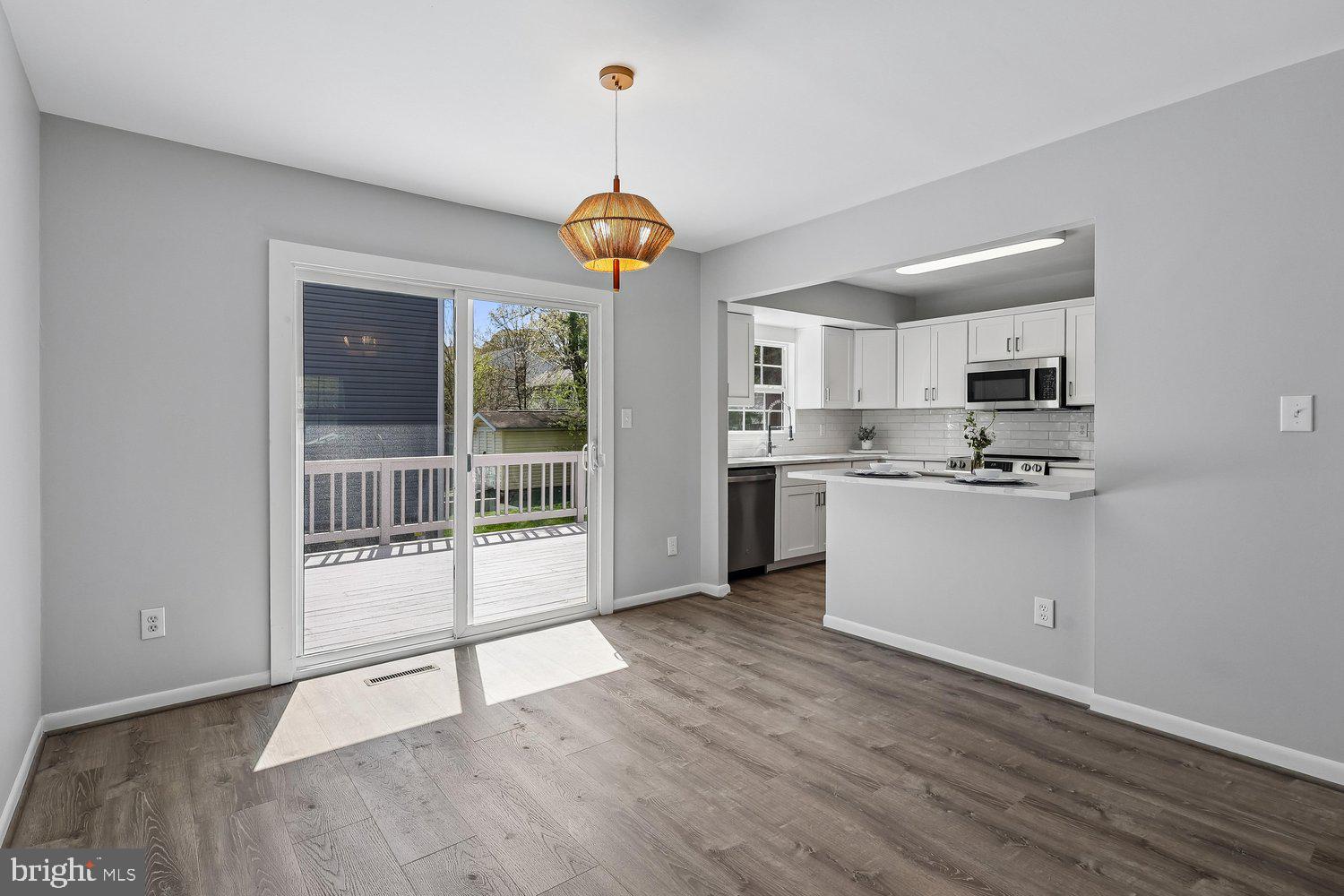 CARROLLTON MANOR - Residential