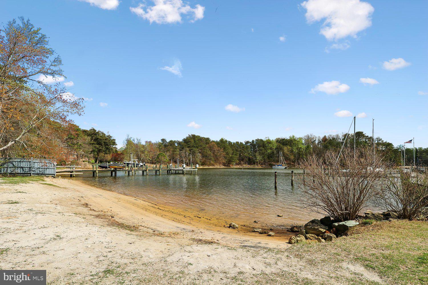 CARROLLTON MANOR - Residential