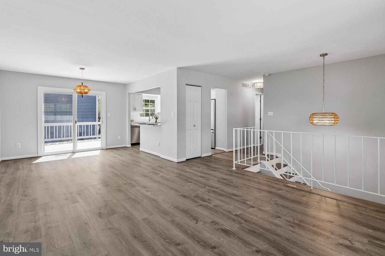 CARROLLTON MANOR - Residential