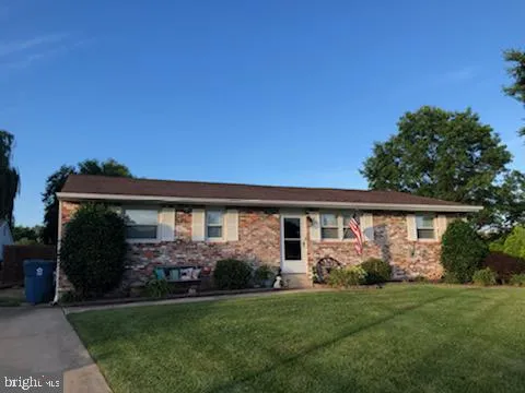 2 Sarah Court, Bear, DE 19701