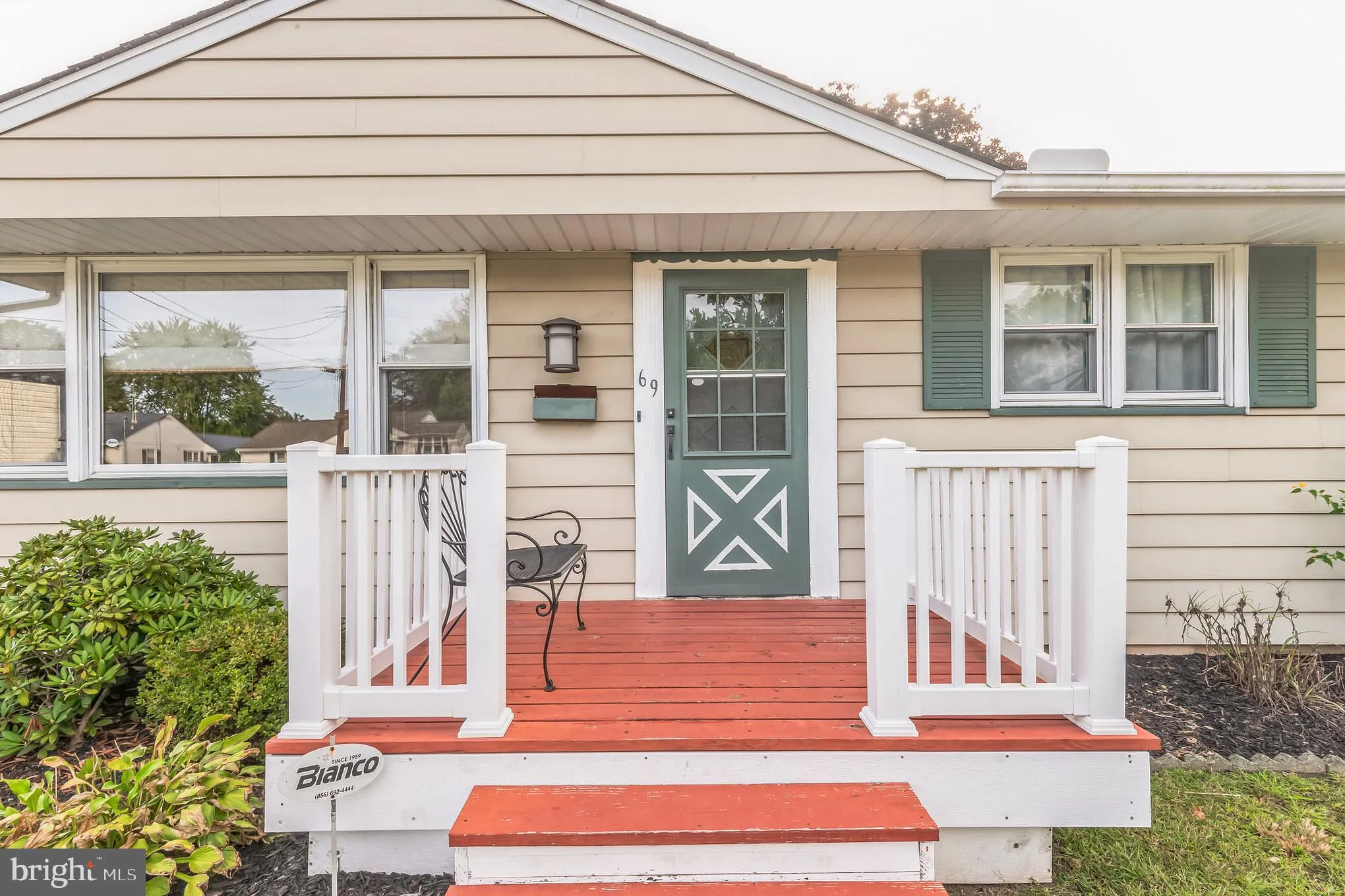 Vineland, New Jersey 08360, United States, 3 Bedrooms Bedrooms, ,1 BathroomBathrooms,Residential,Pending,76979