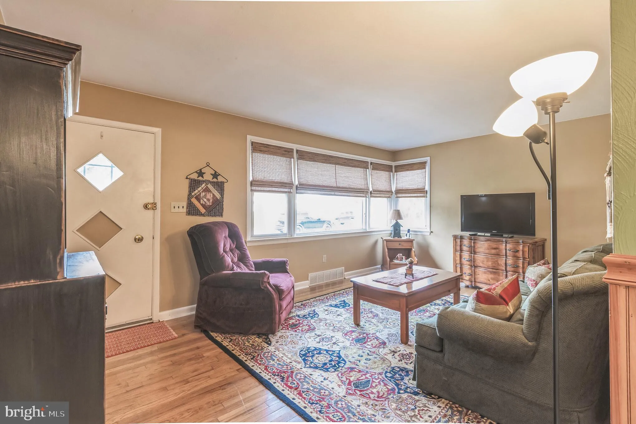 Vineland, New Jersey 08360, United States, 3 Bedrooms Bedrooms, ,1 BathroomBathrooms,Residential,Pending,76979