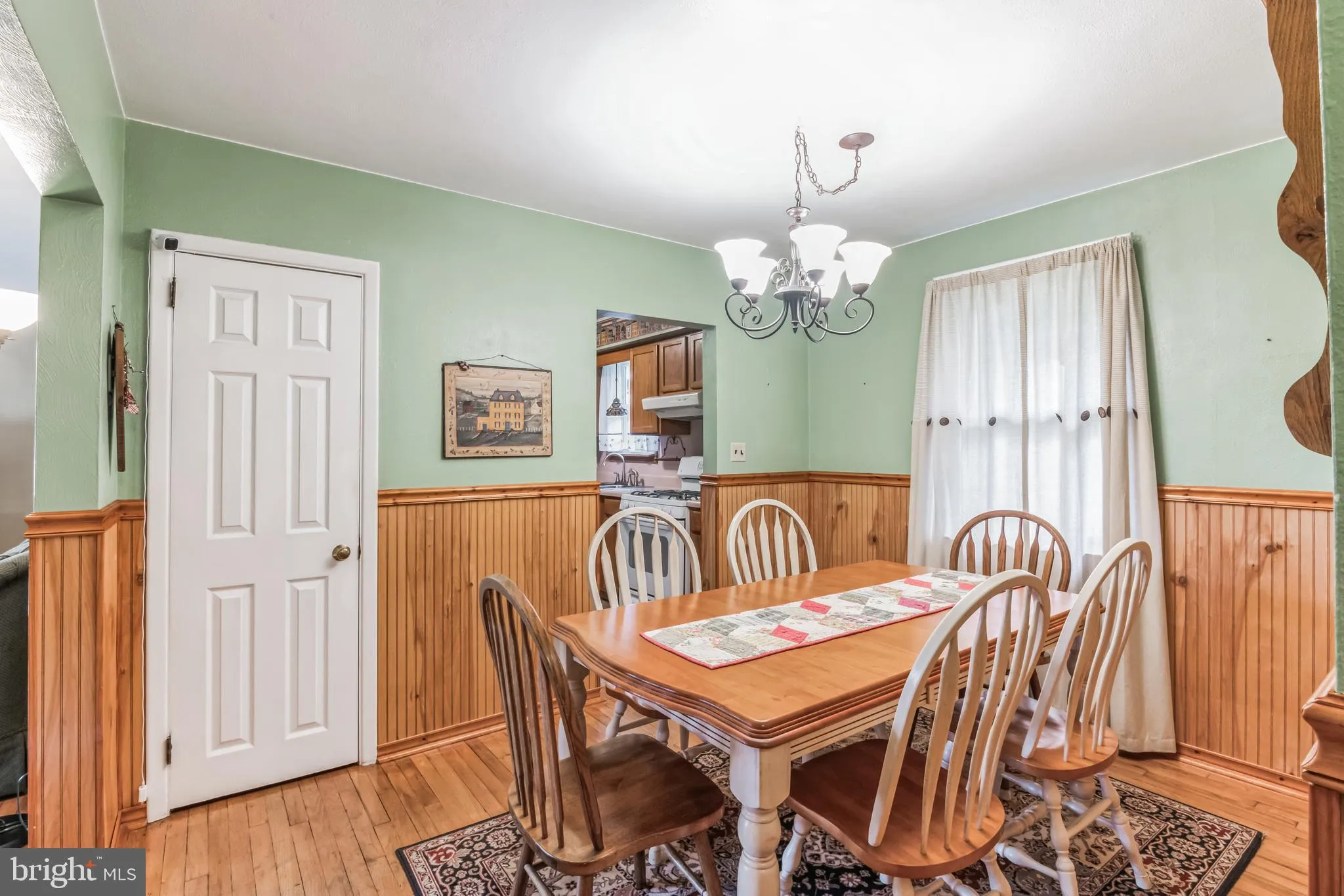 Vineland, New Jersey 08360, United States, 3 Bedrooms Bedrooms, ,1 BathroomBathrooms,Residential,Pending,76979