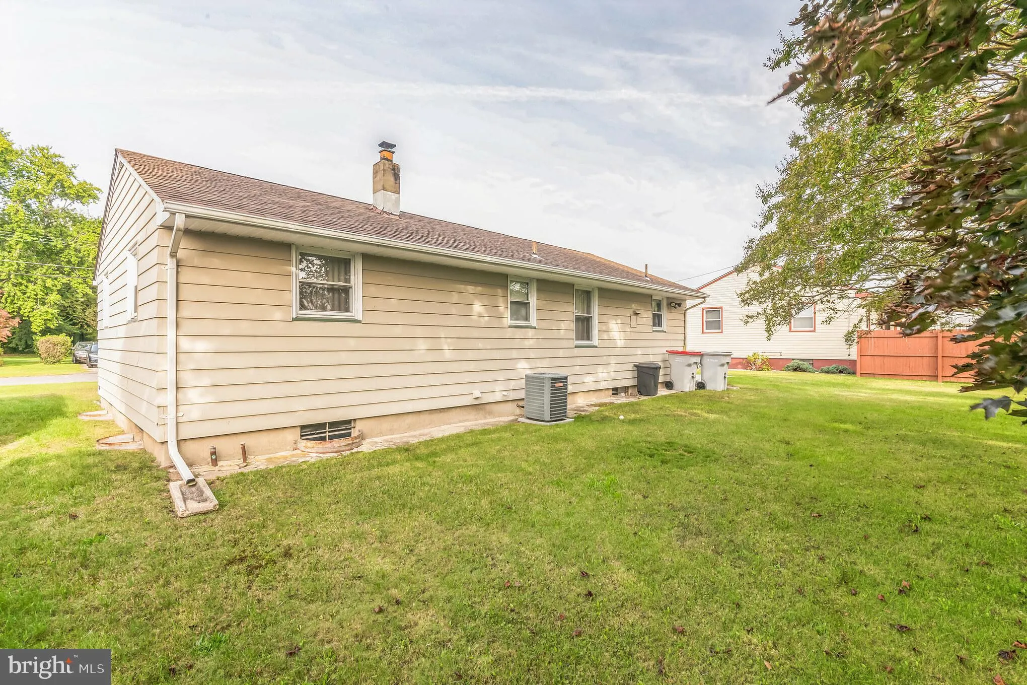 Vineland, New Jersey 08360, United States, 3 Bedrooms Bedrooms, ,1 BathroomBathrooms,Residential,Pending,76979