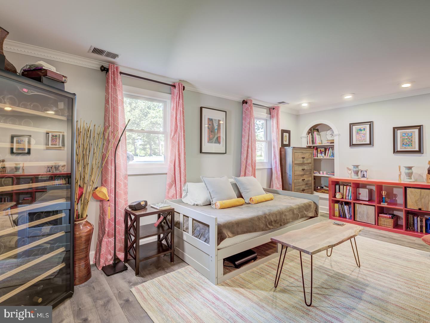 BRADFIELD - Residential Lease