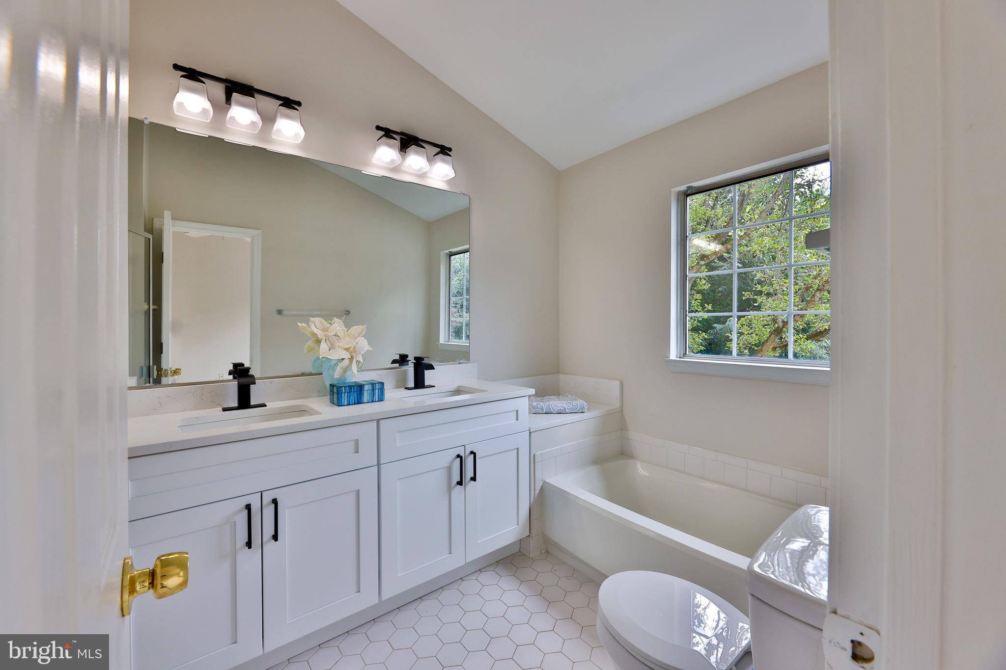 GERMANTOWN ESTATES - Residential