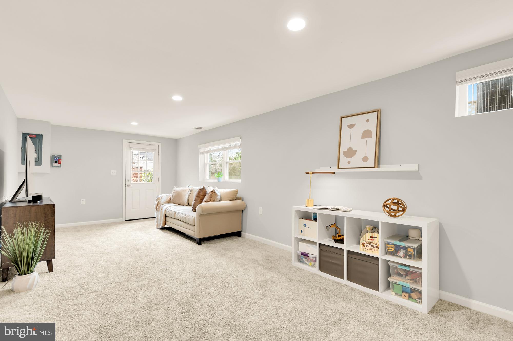 ROSEMARY HILLS - Residential