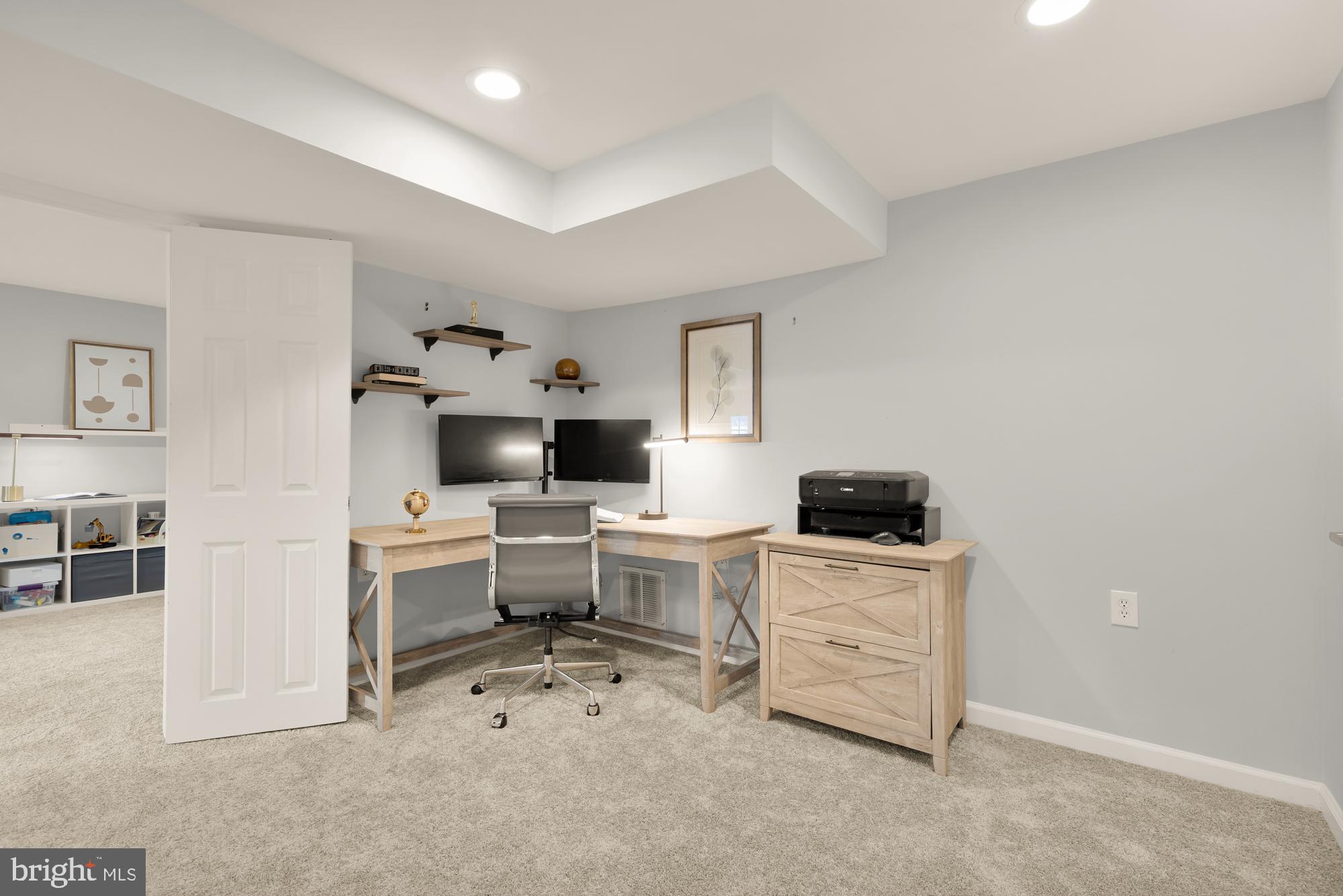 ROSEMARY HILLS - Residential