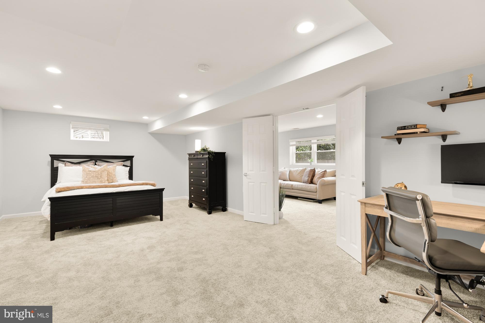 ROSEMARY HILLS - Residential