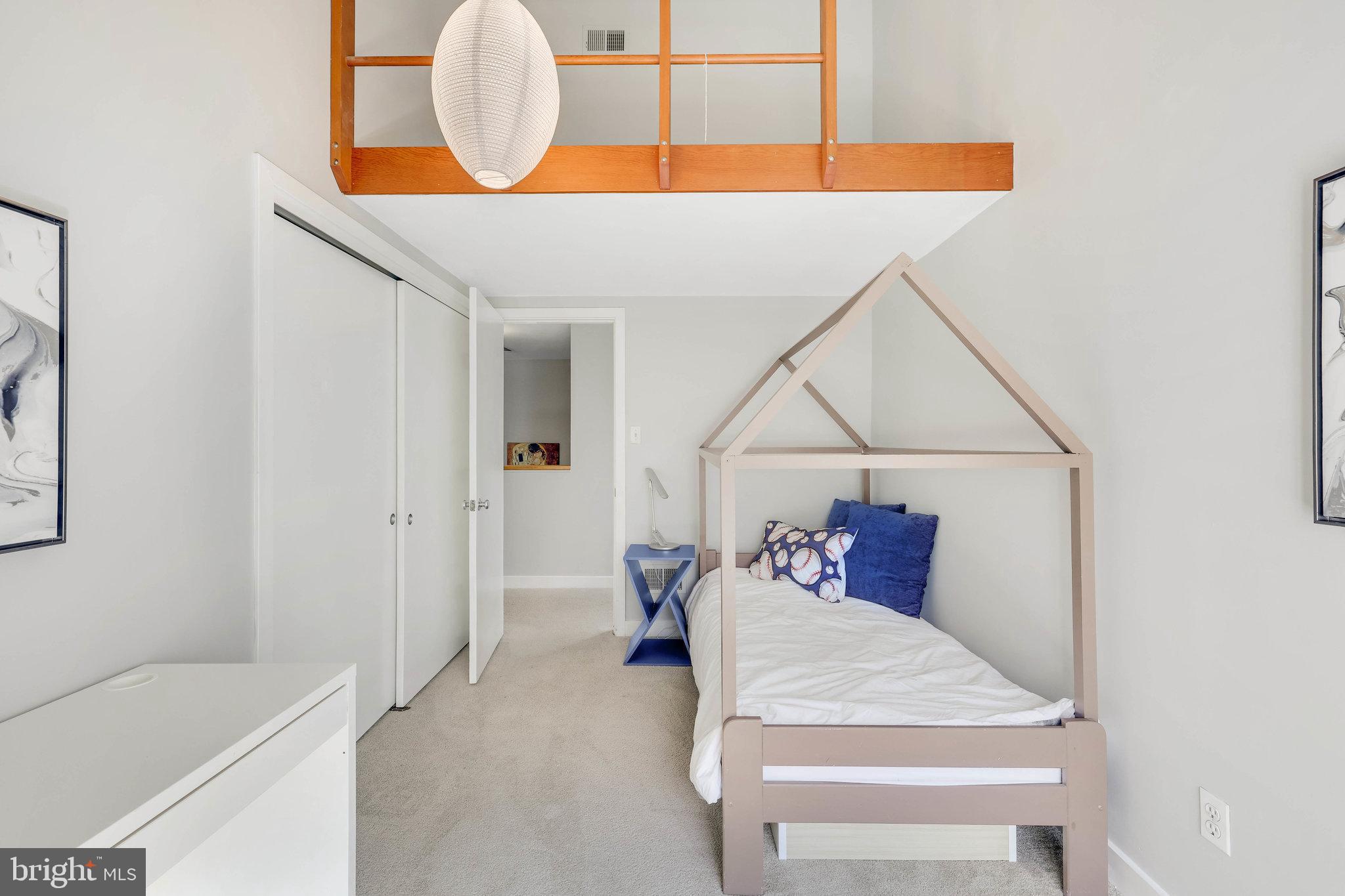 POTOMAC RIDGE ESTATES - Residential