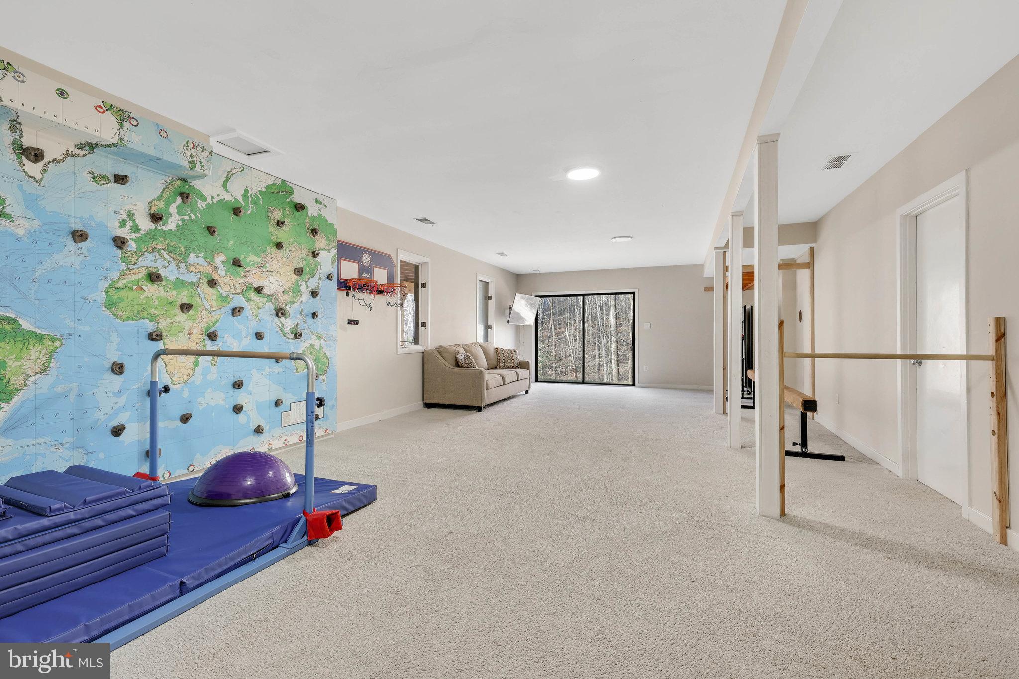 POTOMAC RIDGE ESTATES - Residential