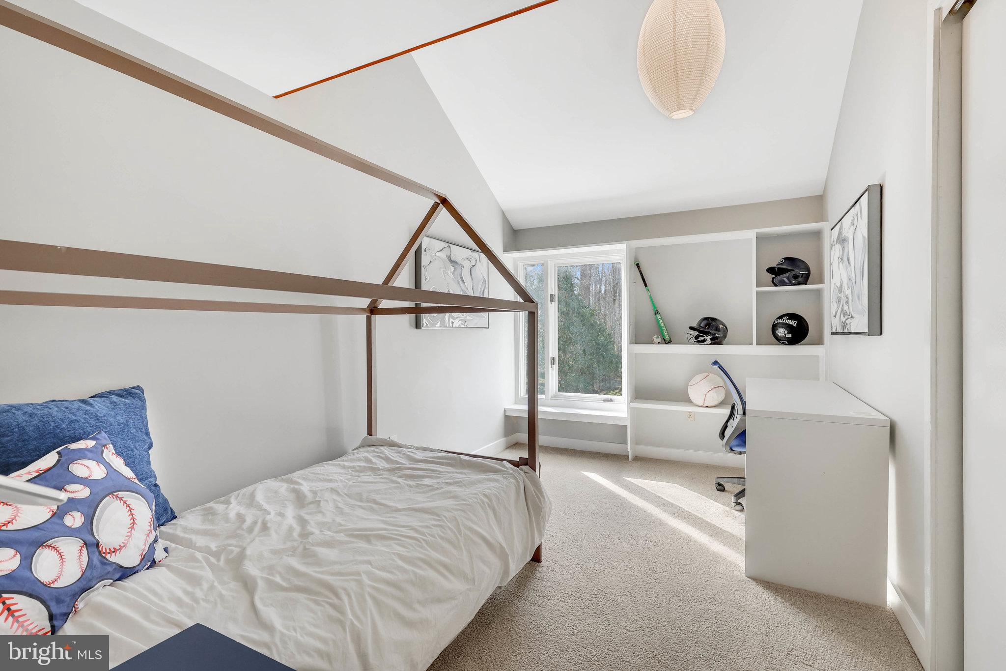 POTOMAC RIDGE ESTATES - Residential