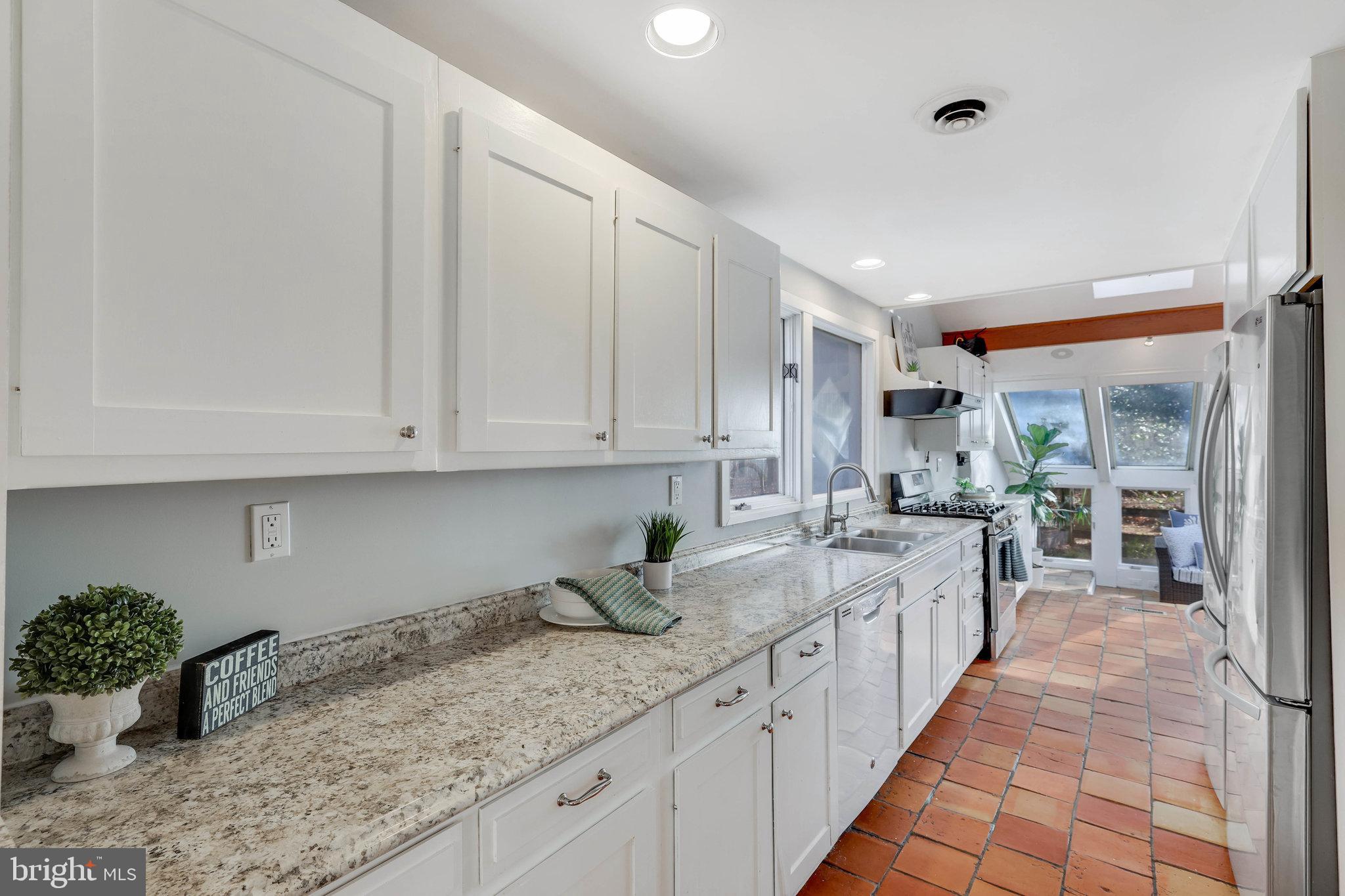 POTOMAC RIDGE ESTATES - Residential