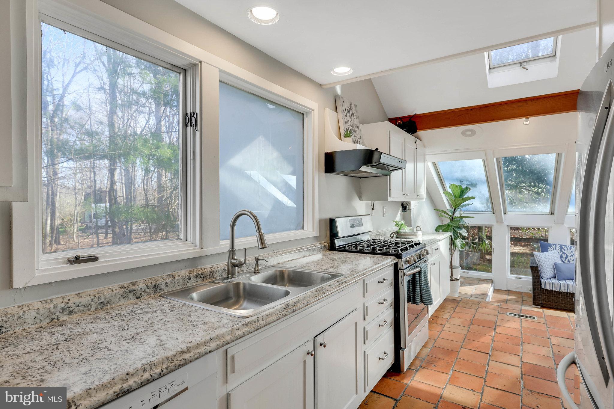 POTOMAC RIDGE ESTATES - Residential