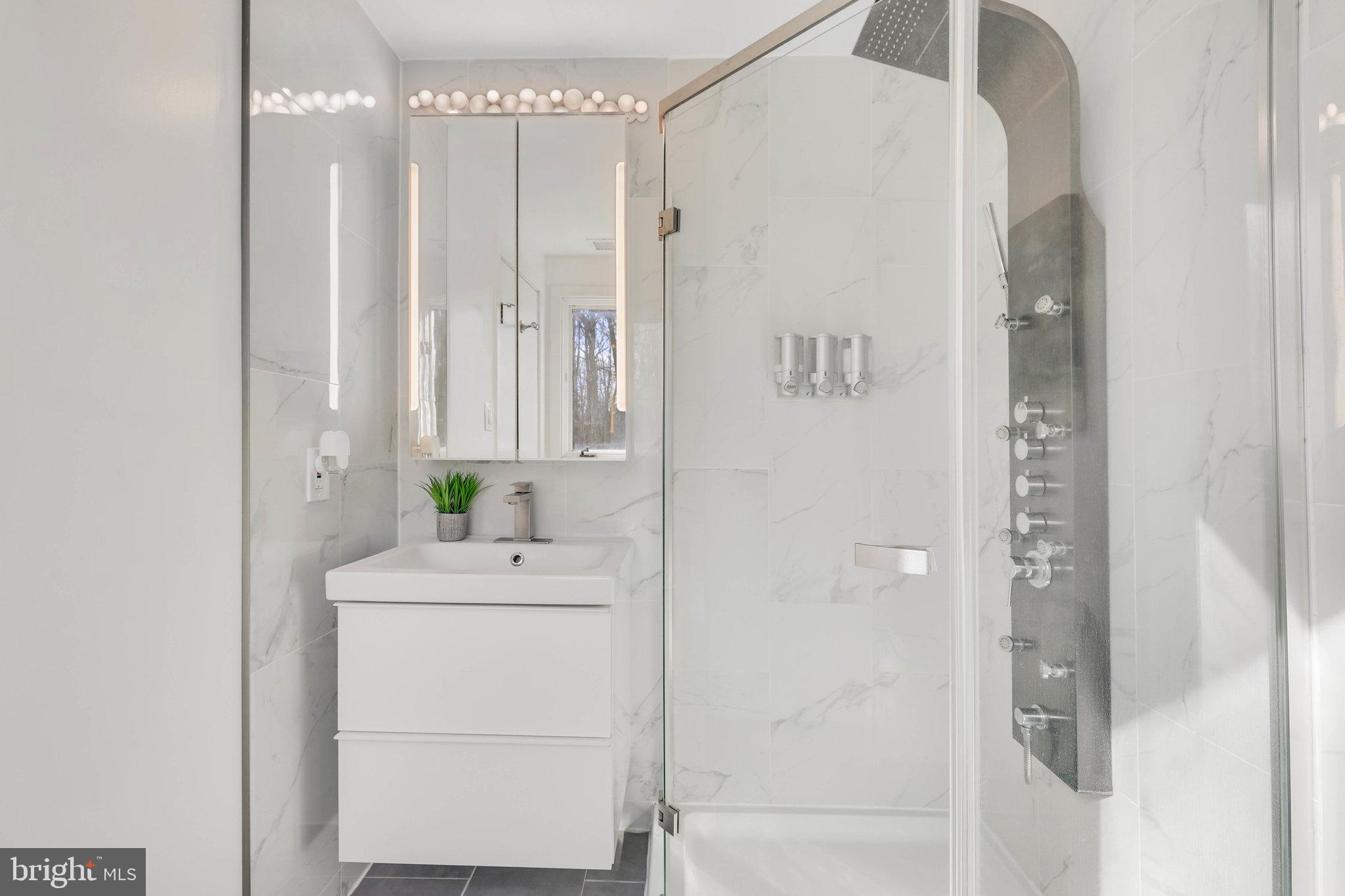 POTOMAC RIDGE ESTATES - Residential