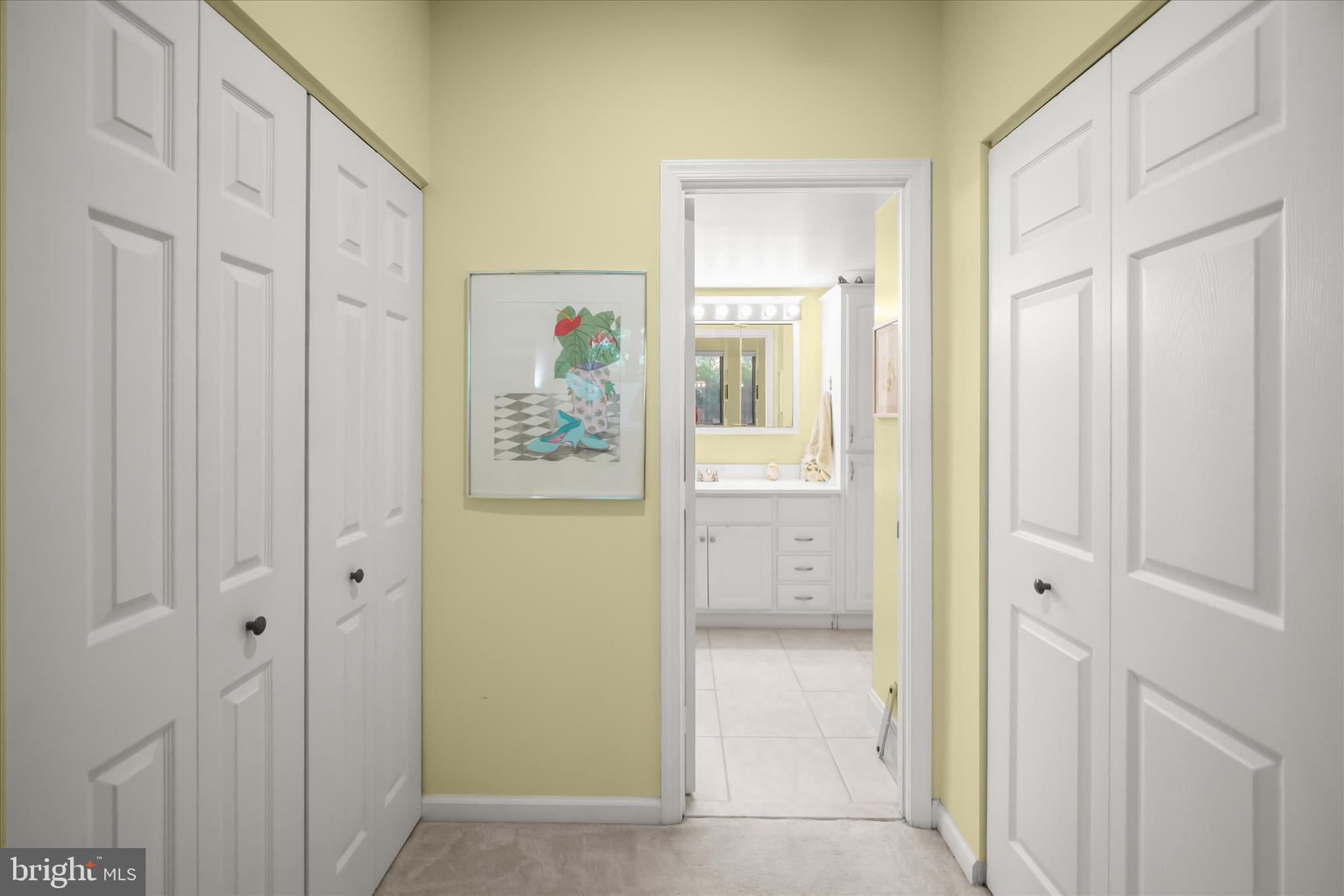 WHITLEY PARK CONDOMINIUM - Residential