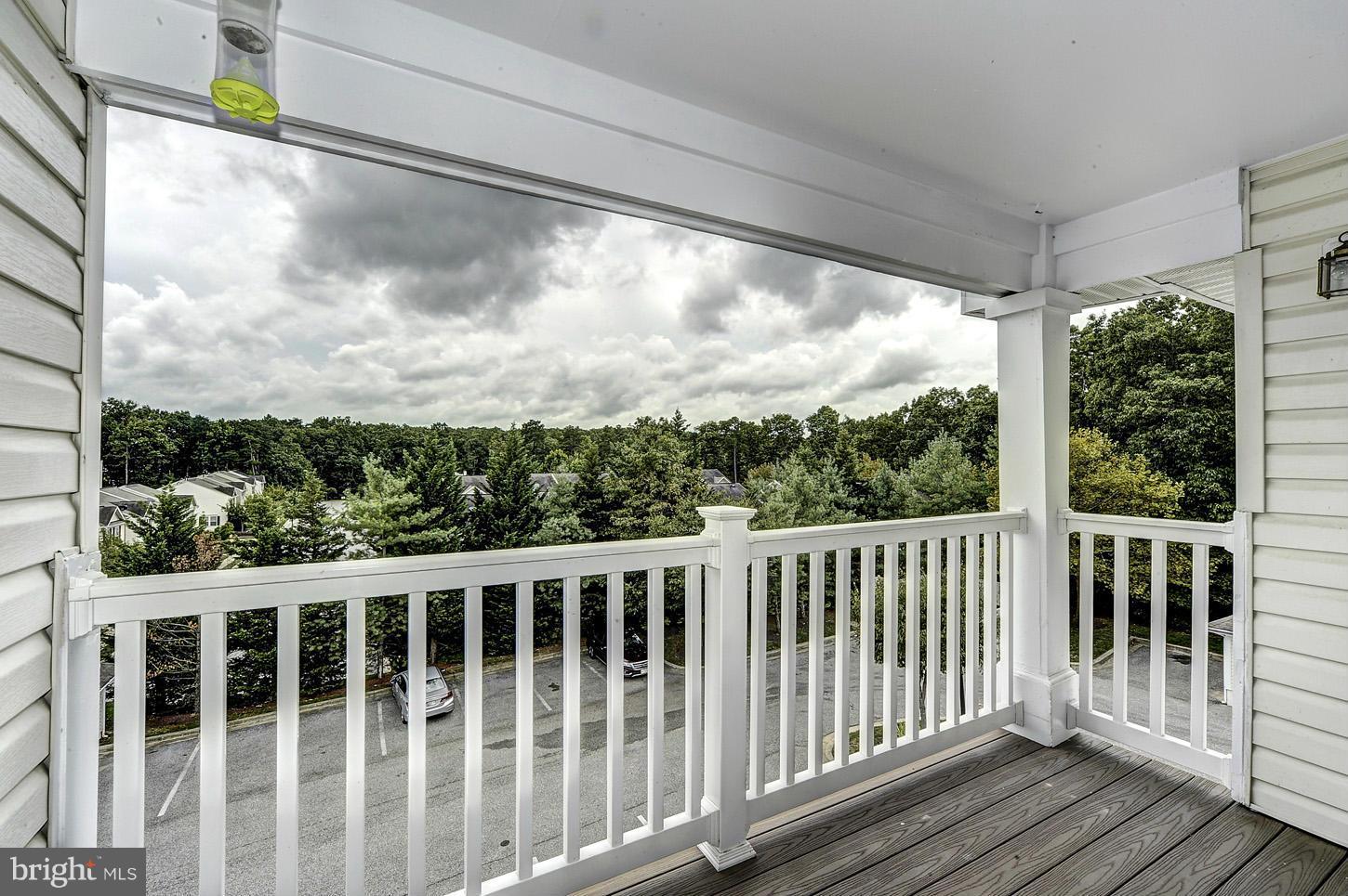 RUSSETT - Residential