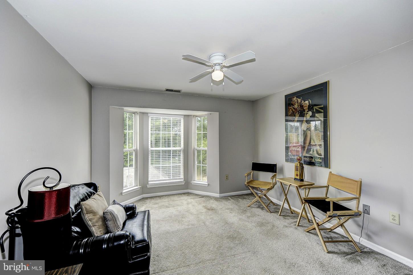 RUSSETT - Residential