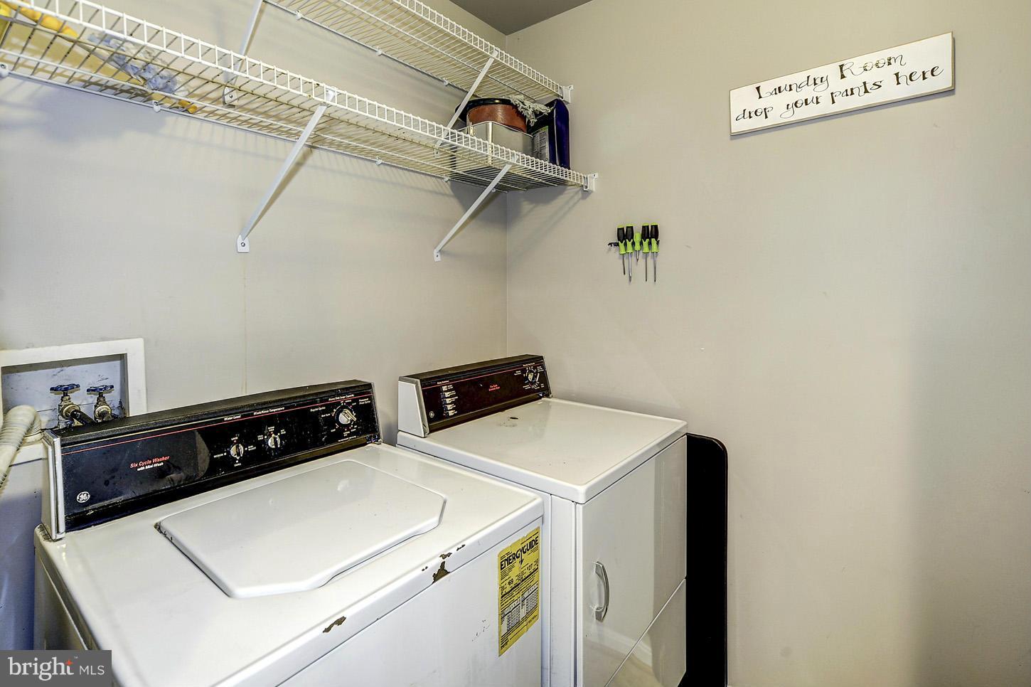 RUSSETT - Residential