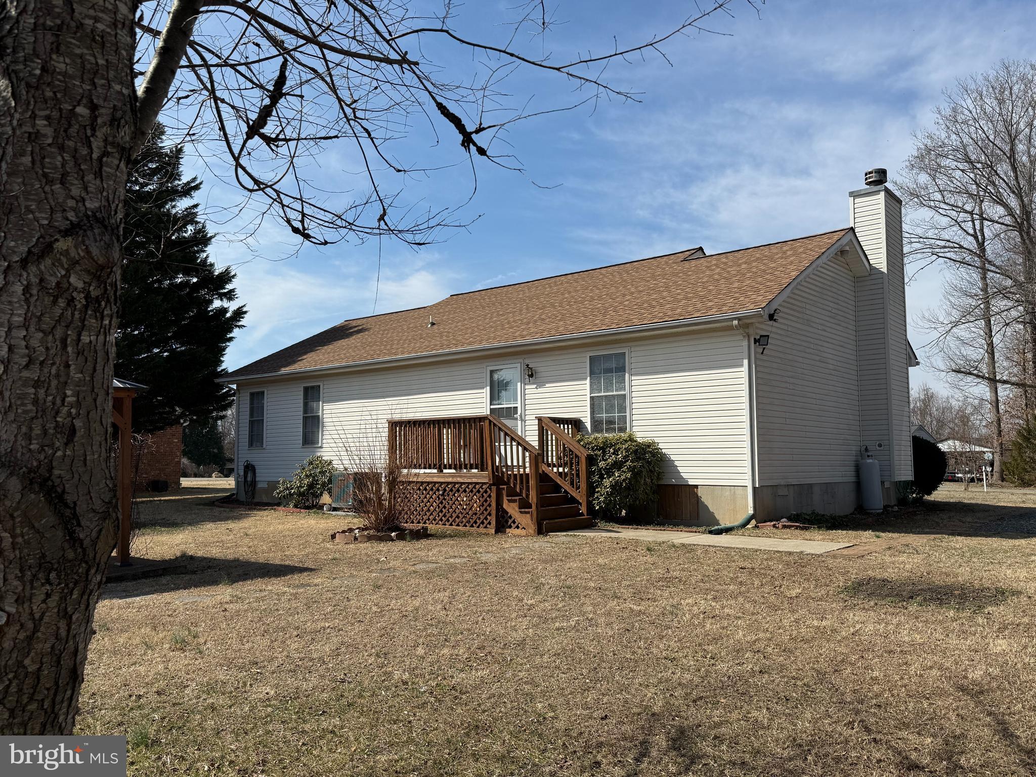 COUNTRYSIDE ON LAKE ANNA - Residential