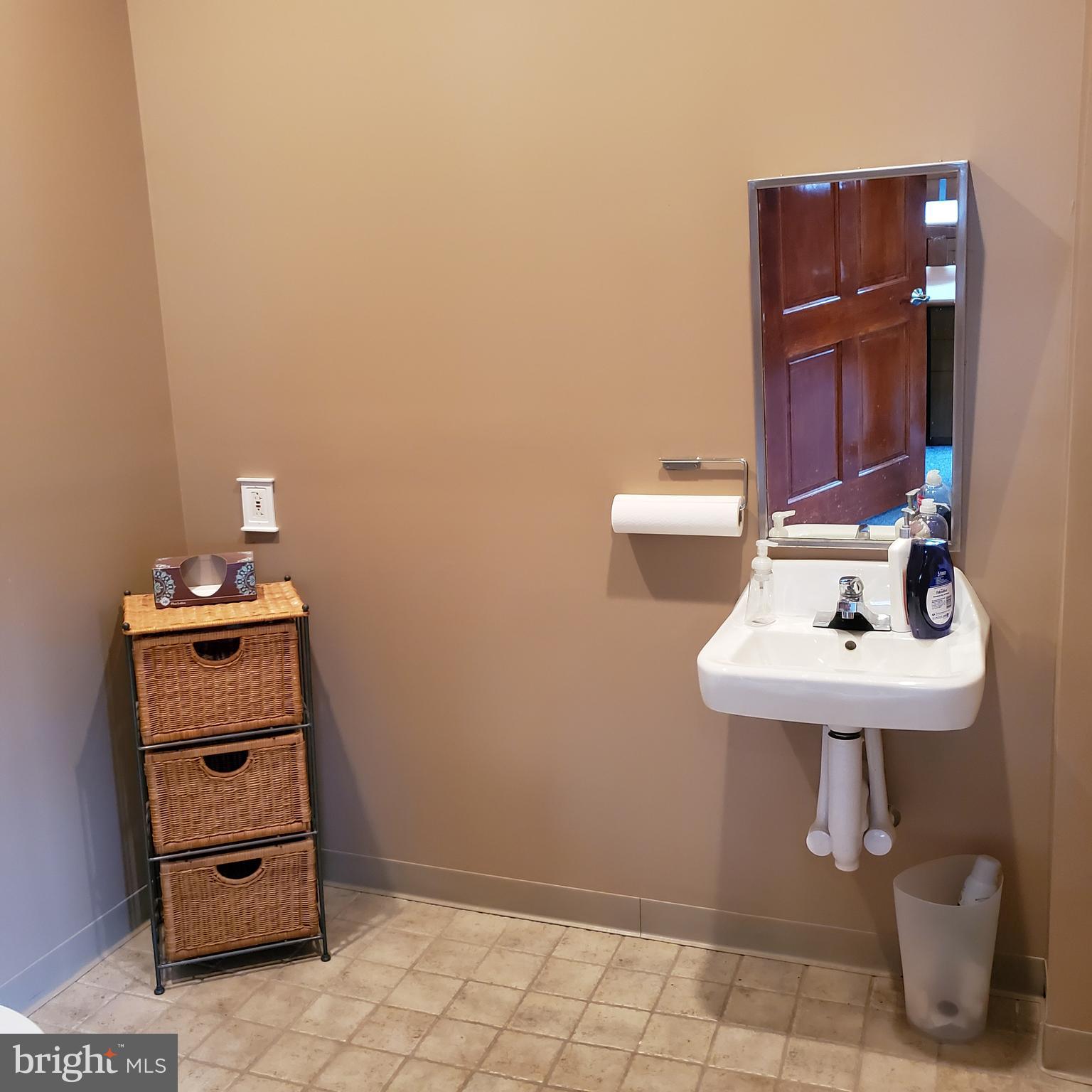 HADDINGTON - Commercial Lease