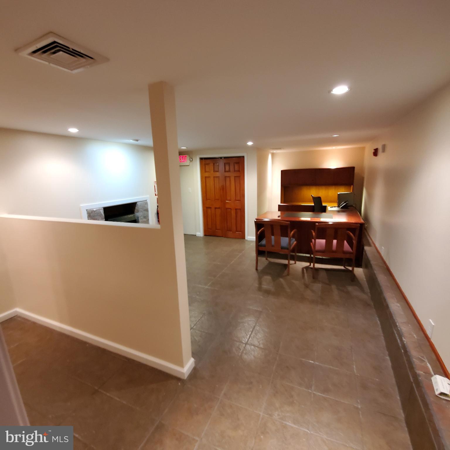 HADDINGTON - Commercial Lease