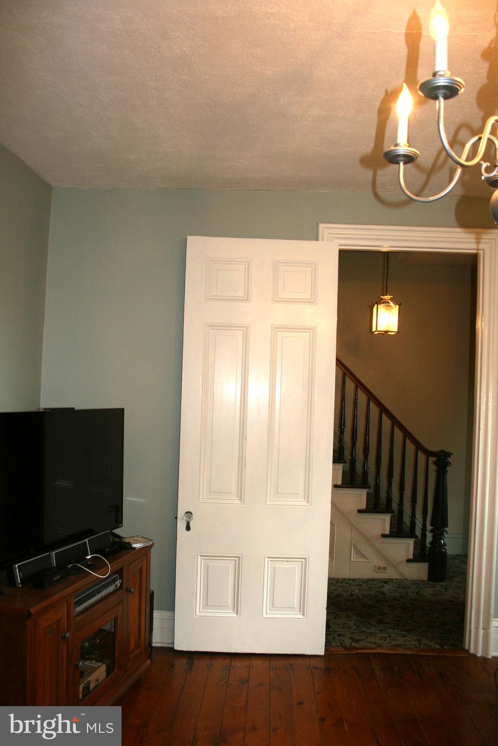 APPLEBACHSVILLE - Residential