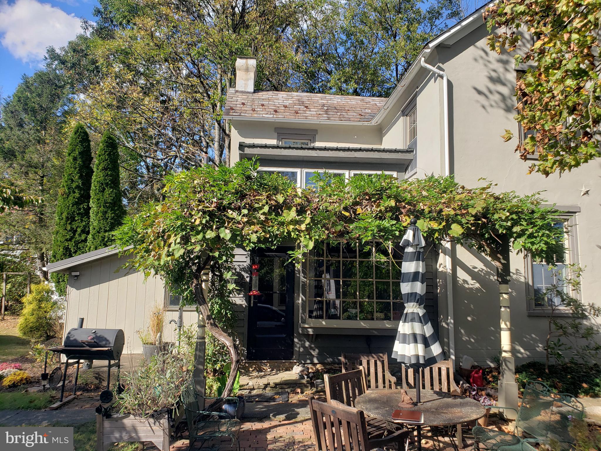 APPLEBACHSVILLE - Residential